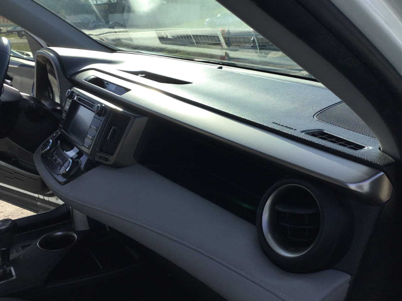 Toyota RAV4 Limited FWD 2015