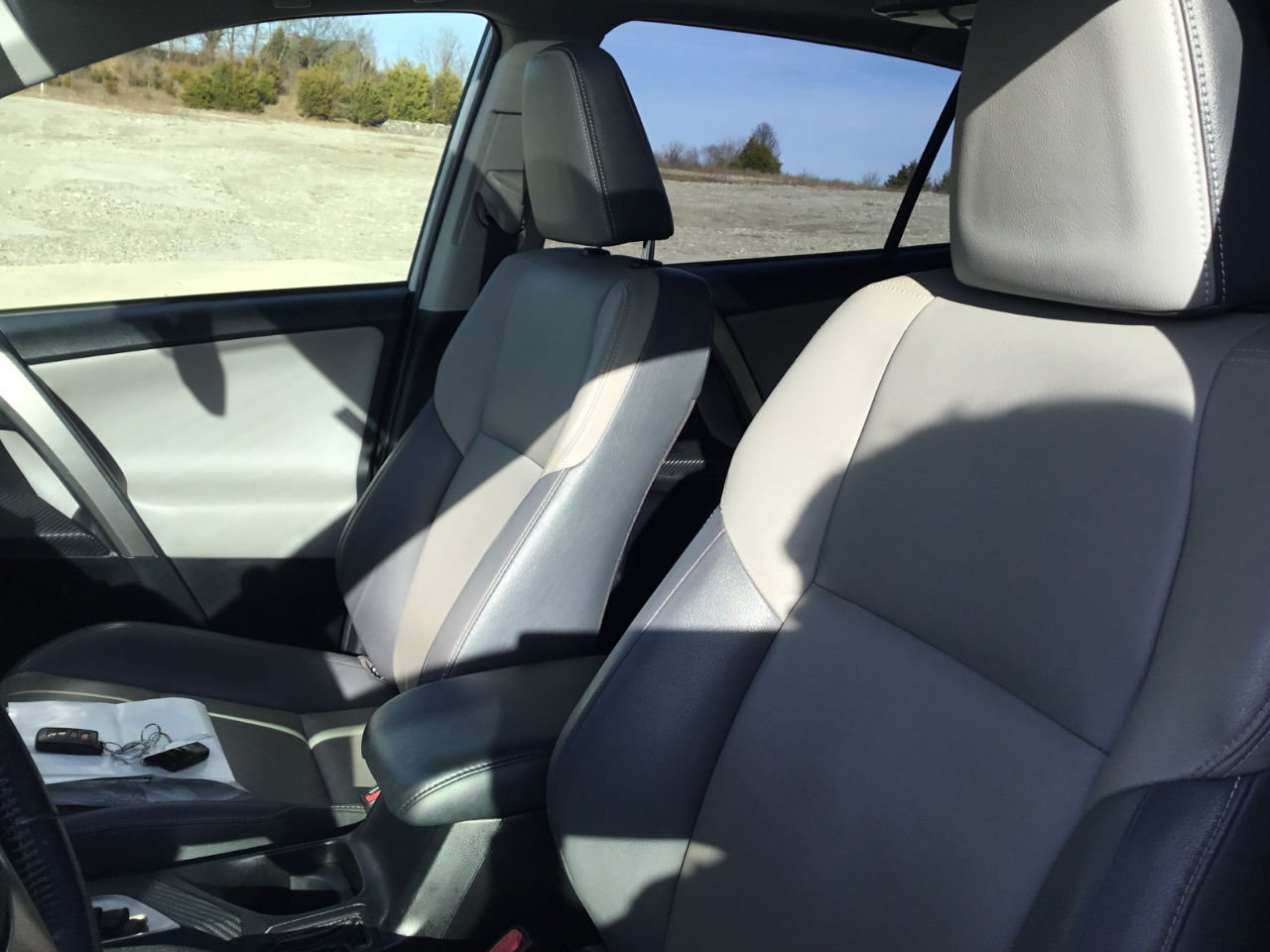 Toyota RAV4 Limited FWD 2015