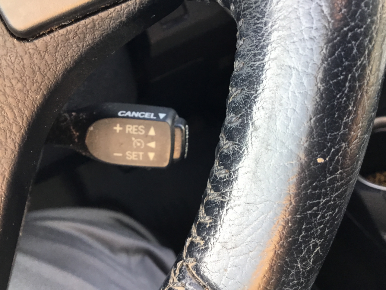 Toyota RAV4 Limited FWD 2015