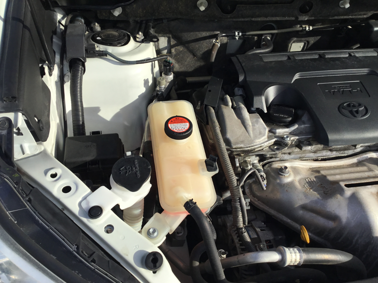 Toyota RAV4 Limited FWD 2015