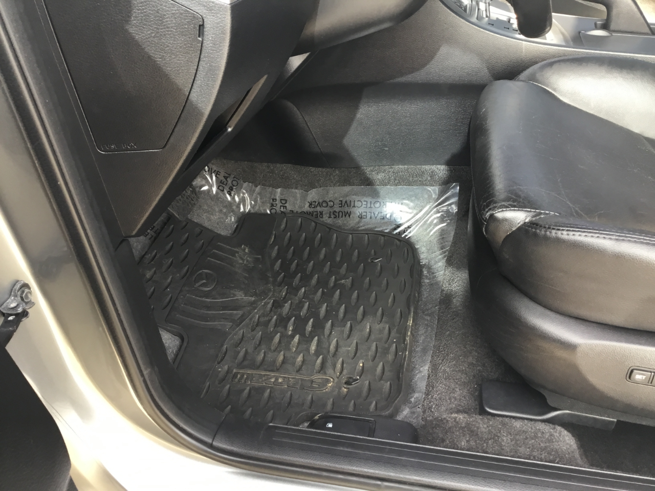 Mazda MAZDA3 s Sport 5-Door 2010