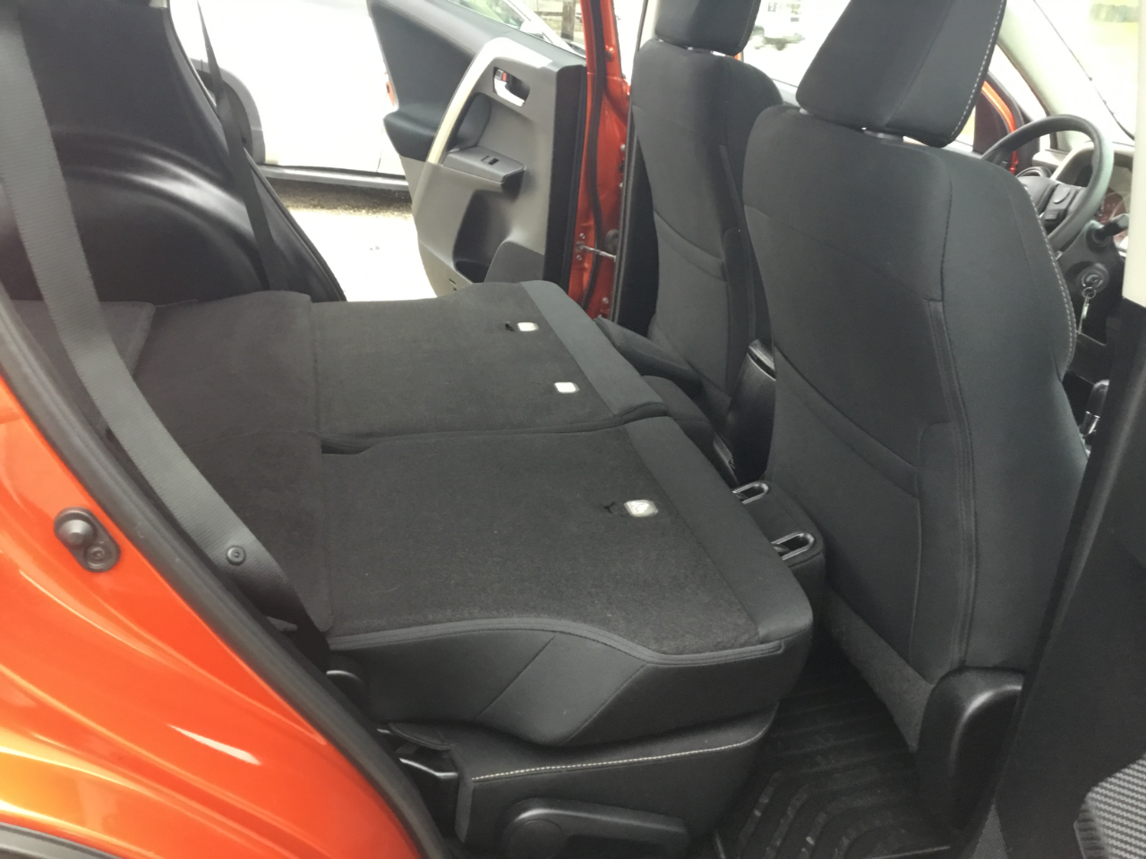 Toyota RAV4 XLE AWD 2015