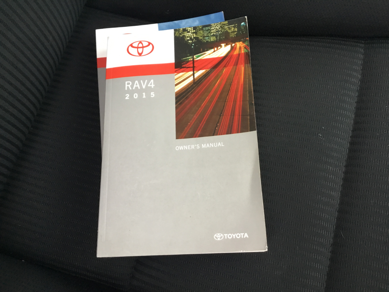 Toyota RAV4 XLE AWD 2015