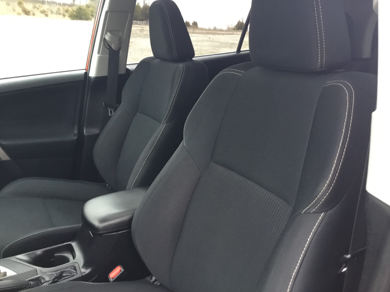 Toyota RAV4 XLE AWD 2015