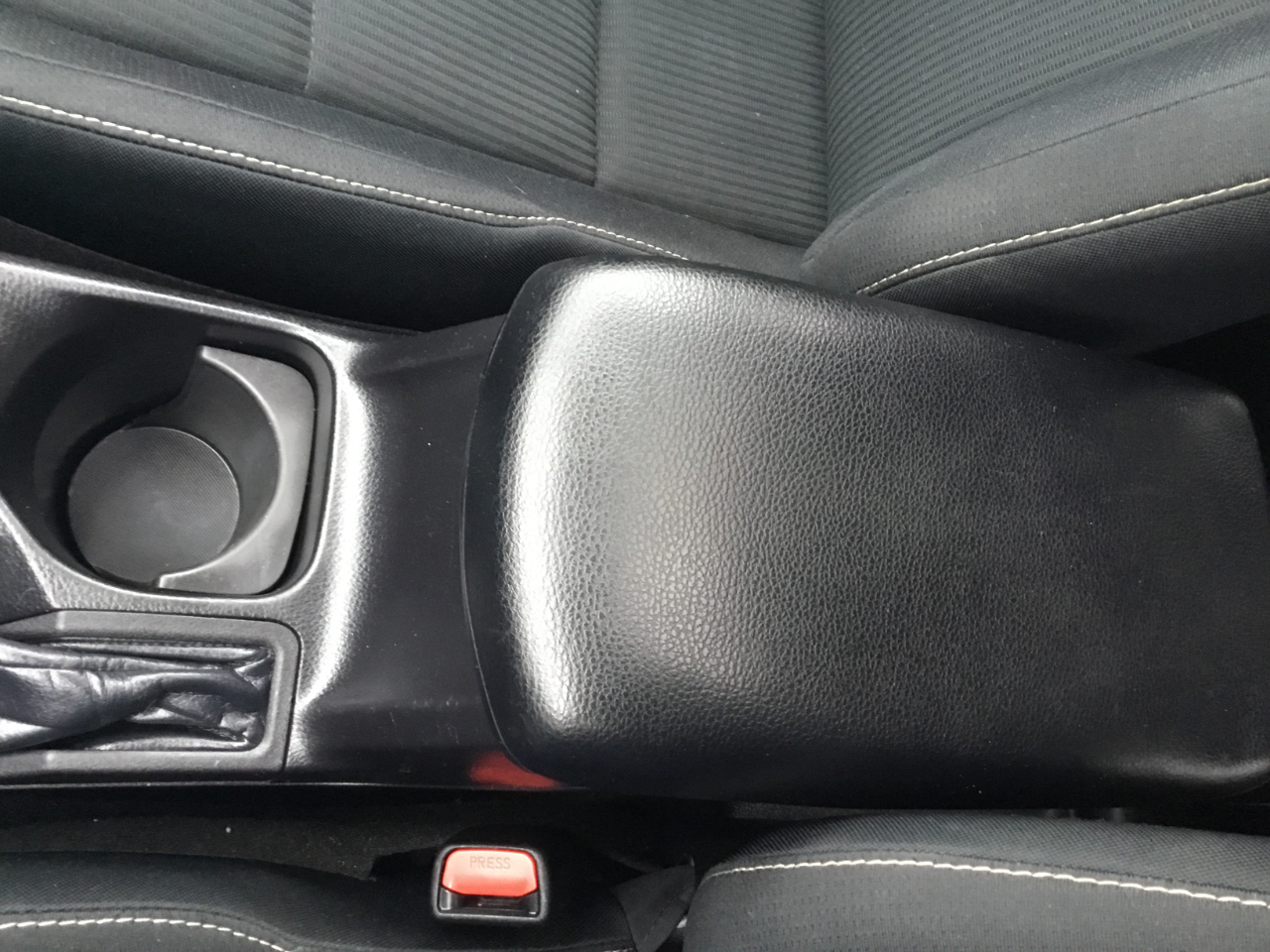 Toyota RAV4 XLE AWD 2015