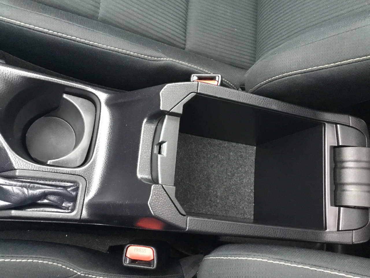 Toyota RAV4 XLE AWD 2015