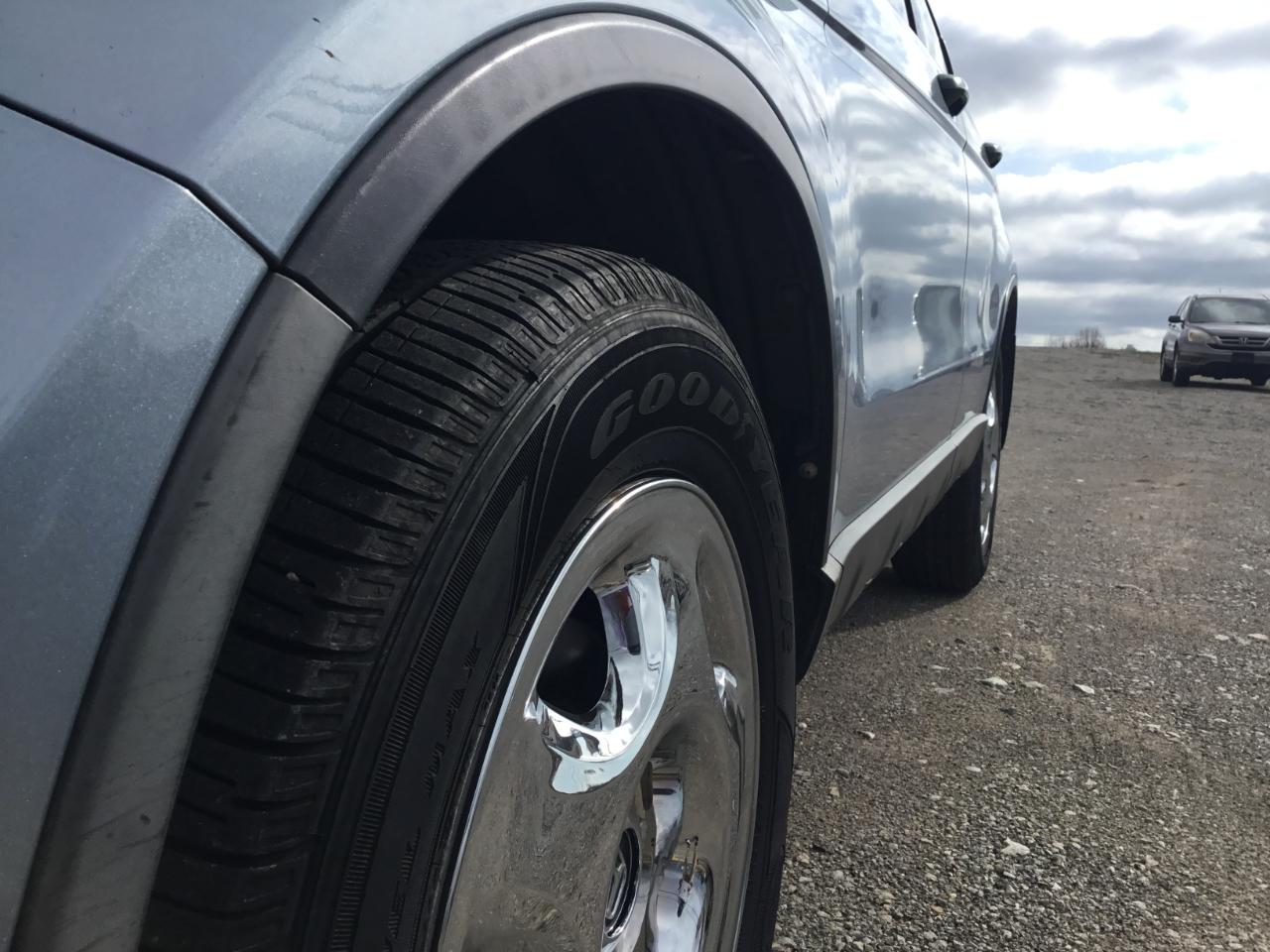 Honda CR-V LX 2WD 5-Speed AT 2009