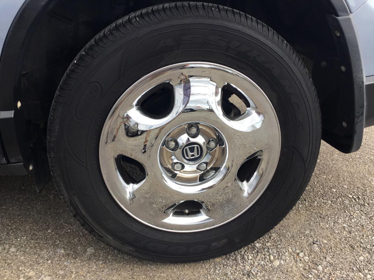 Honda CR-V LX 2WD 5-Speed AT 2009