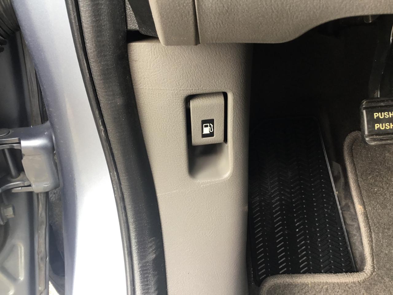 Honda CR-V LX 2WD 5-Speed AT 2009