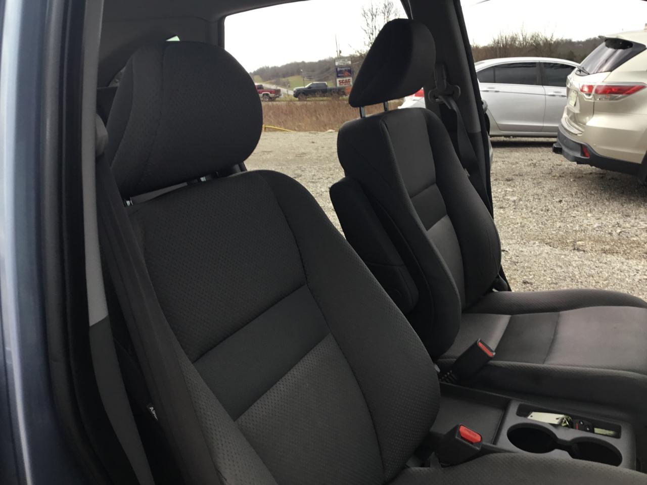 Honda CR-V LX 2WD 5-Speed AT 2009