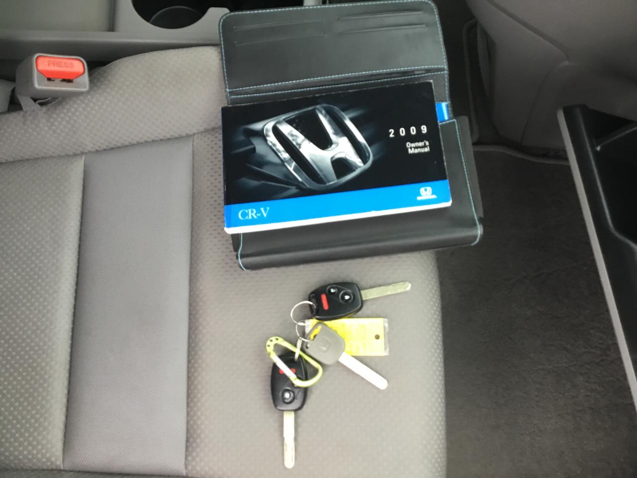 Honda CR-V LX 2WD 5-Speed AT 2009