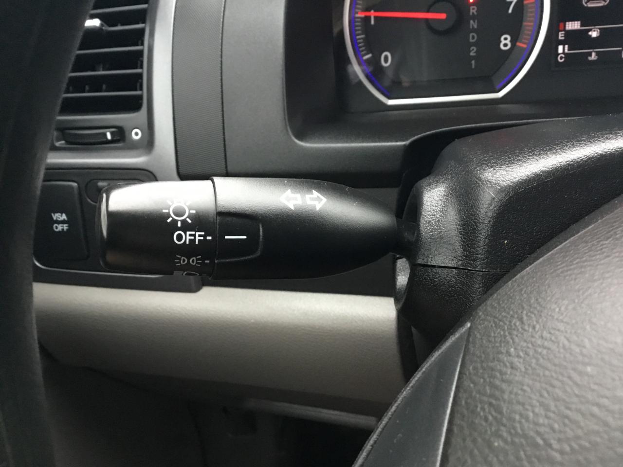 Honda CR-V LX 2WD 5-Speed AT 2009