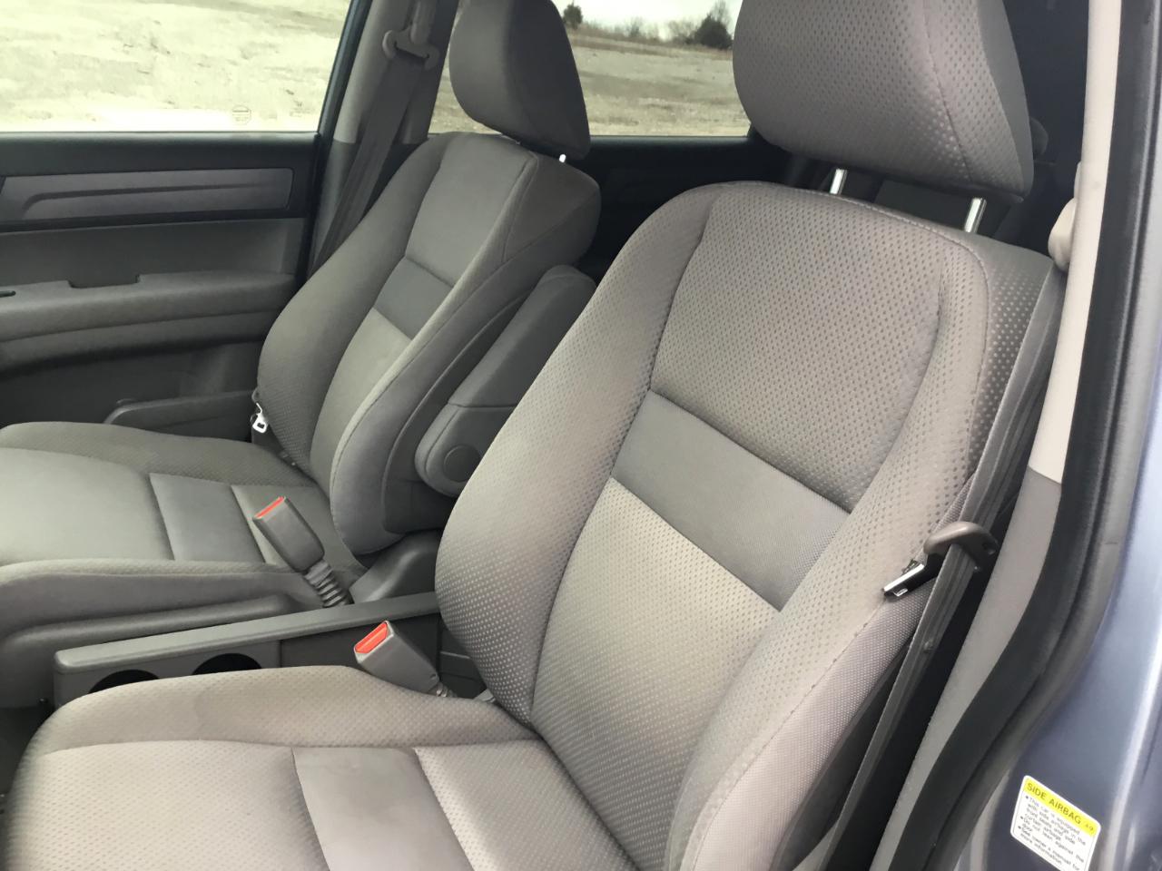 Honda CR-V LX 2WD 5-Speed AT 2009