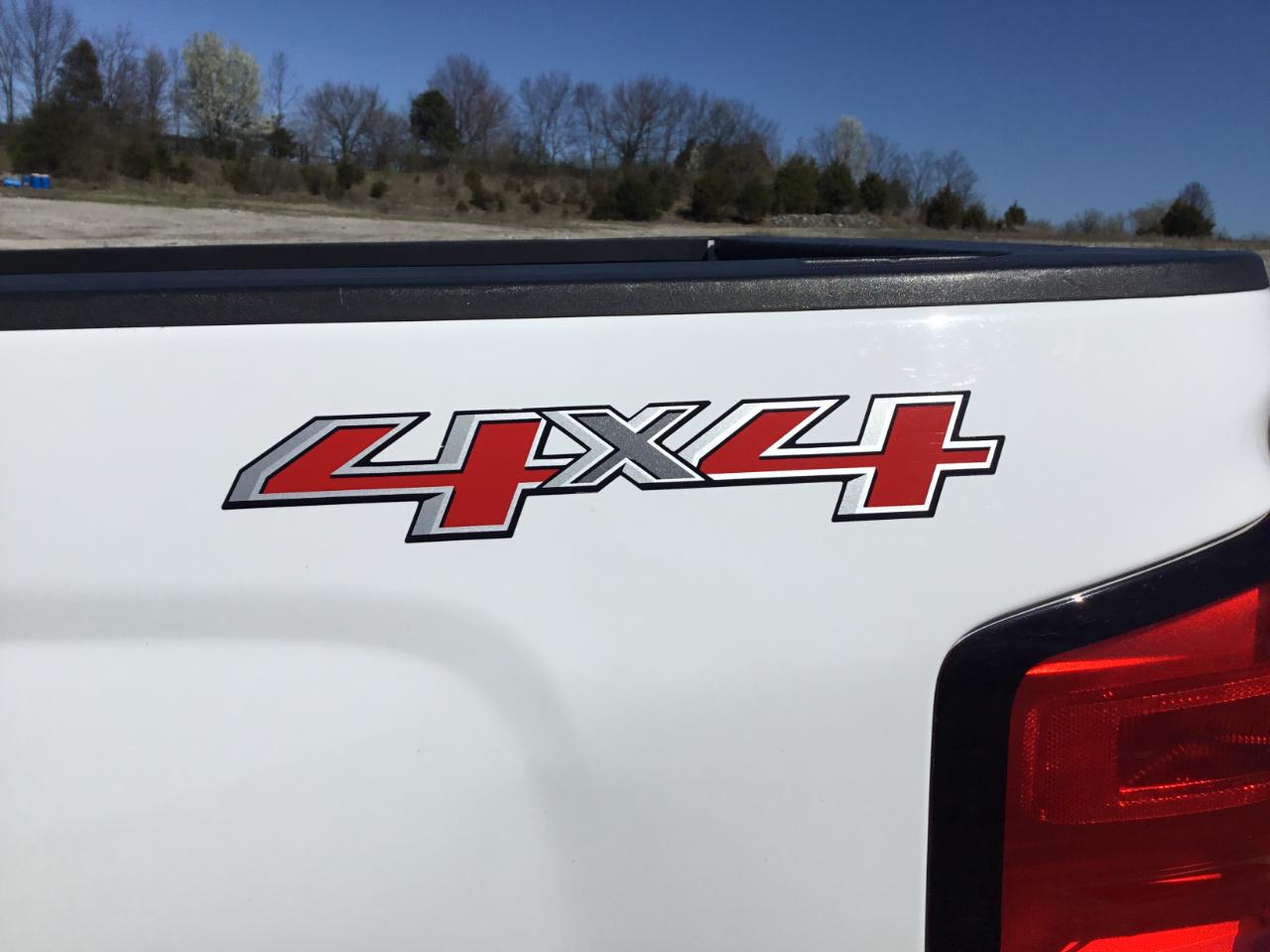 Chevrolet Silverado 2500HD Work Truck Ext. Cab 4WD 2015