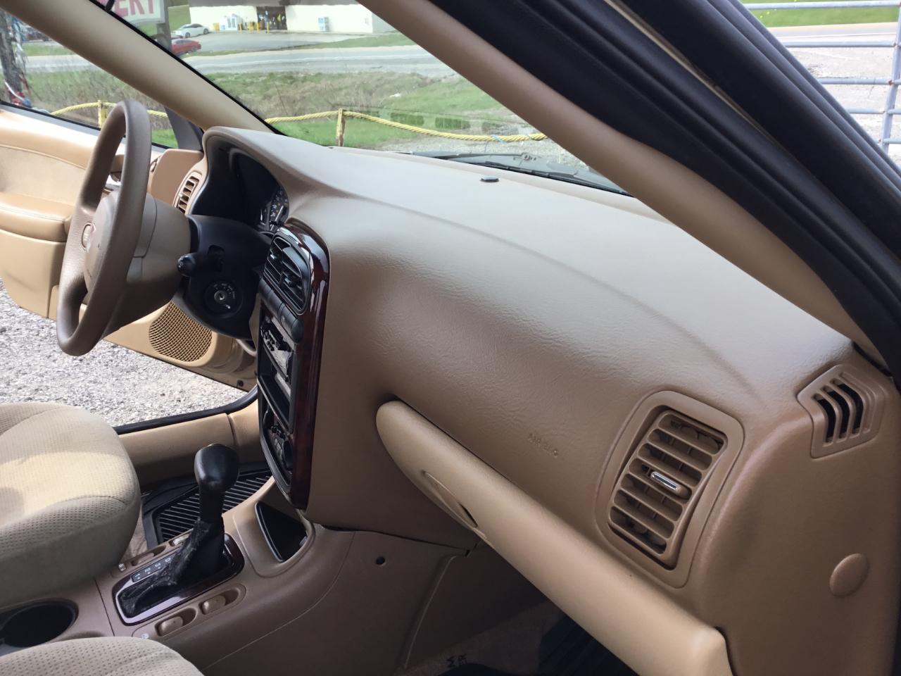 Saturn L-Series Wagon LW200 2002