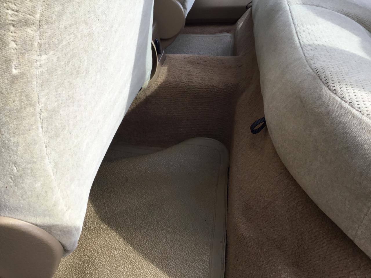 Saturn L-Series Wagon LW200 2002