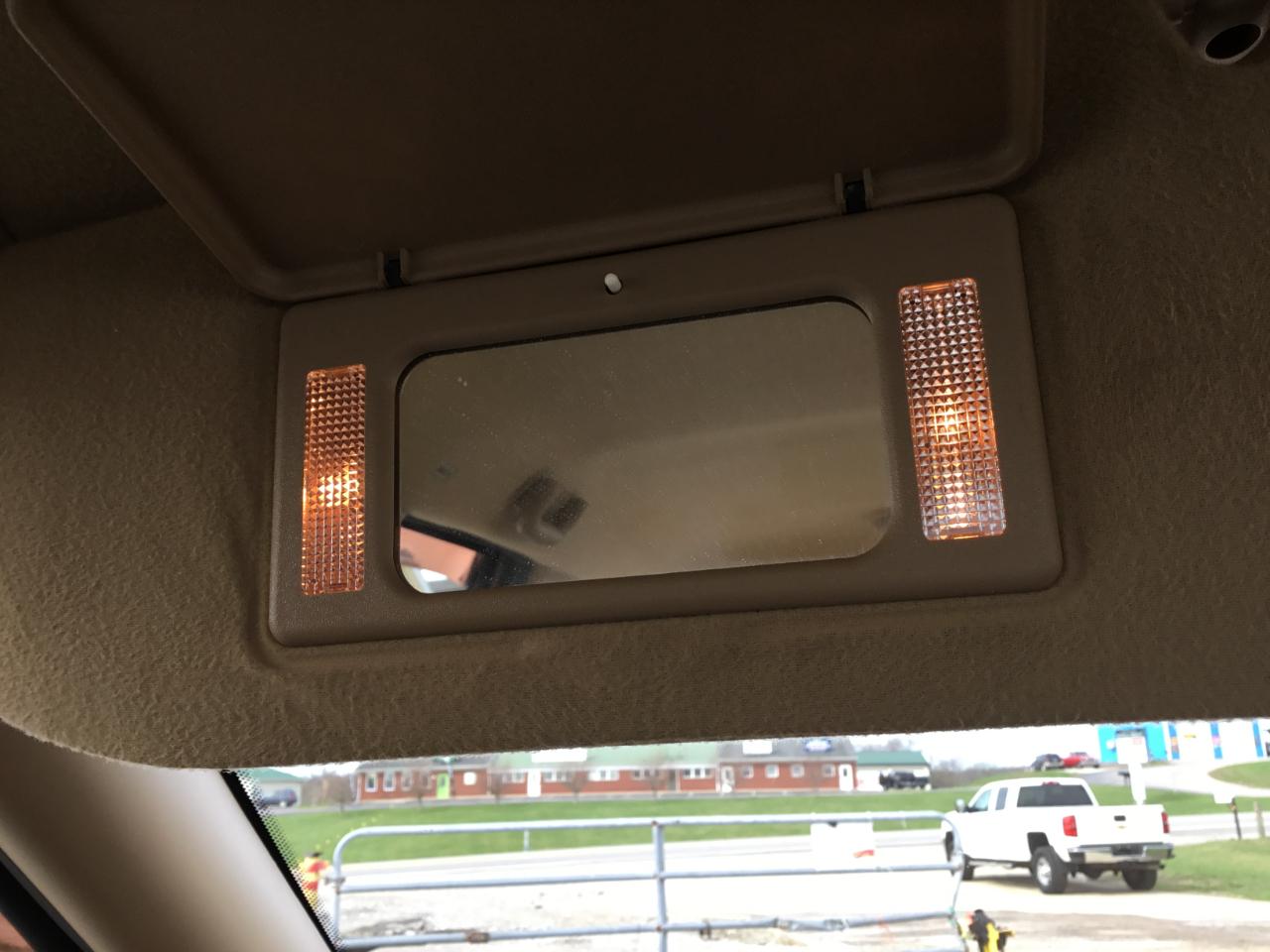 Saturn L-Series Wagon LW200 2002