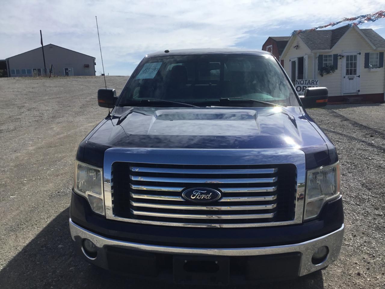 Ford F-150 XLT SuperCab 8-ft. Bed 2WD 2010