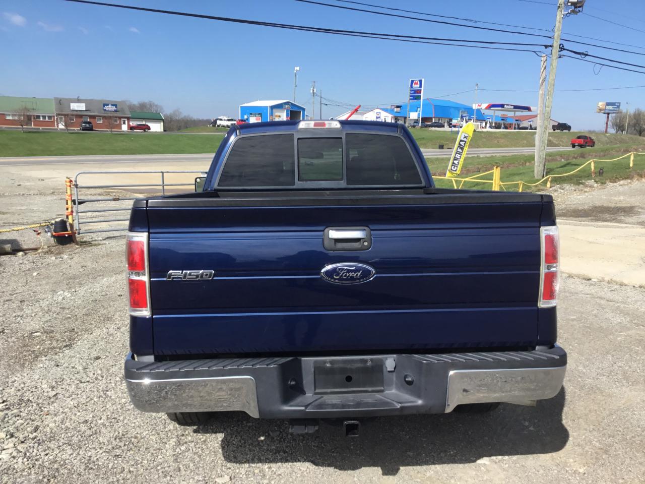 Ford F-150 XLT SuperCab 8-ft. Bed 2WD 2010