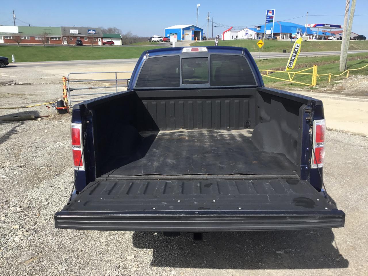 Ford F-150 XLT SuperCab 8-ft. Bed 2WD 2010