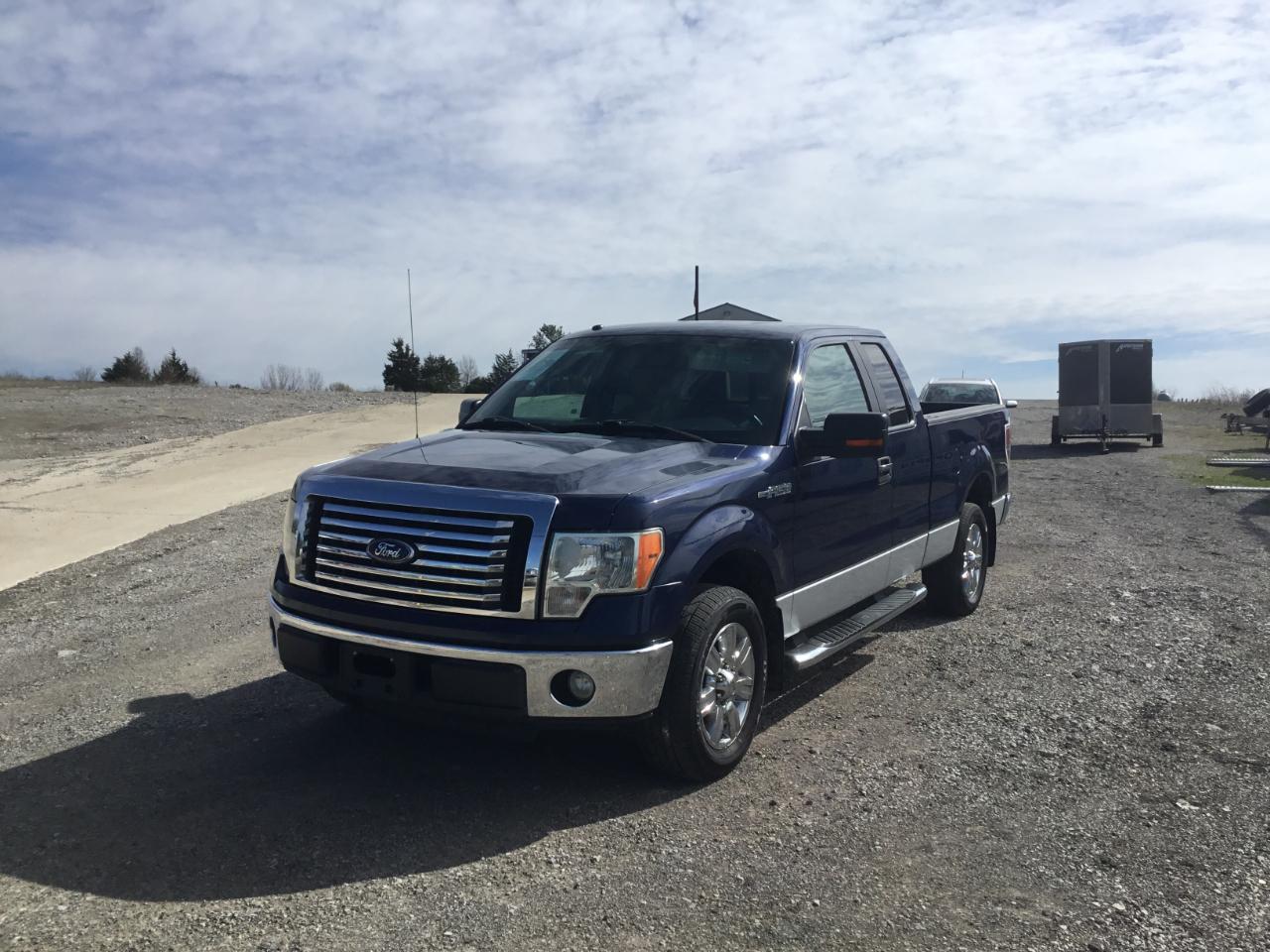 Ford F-150 XLT SuperCab 8-ft. Bed 2WD 2010
