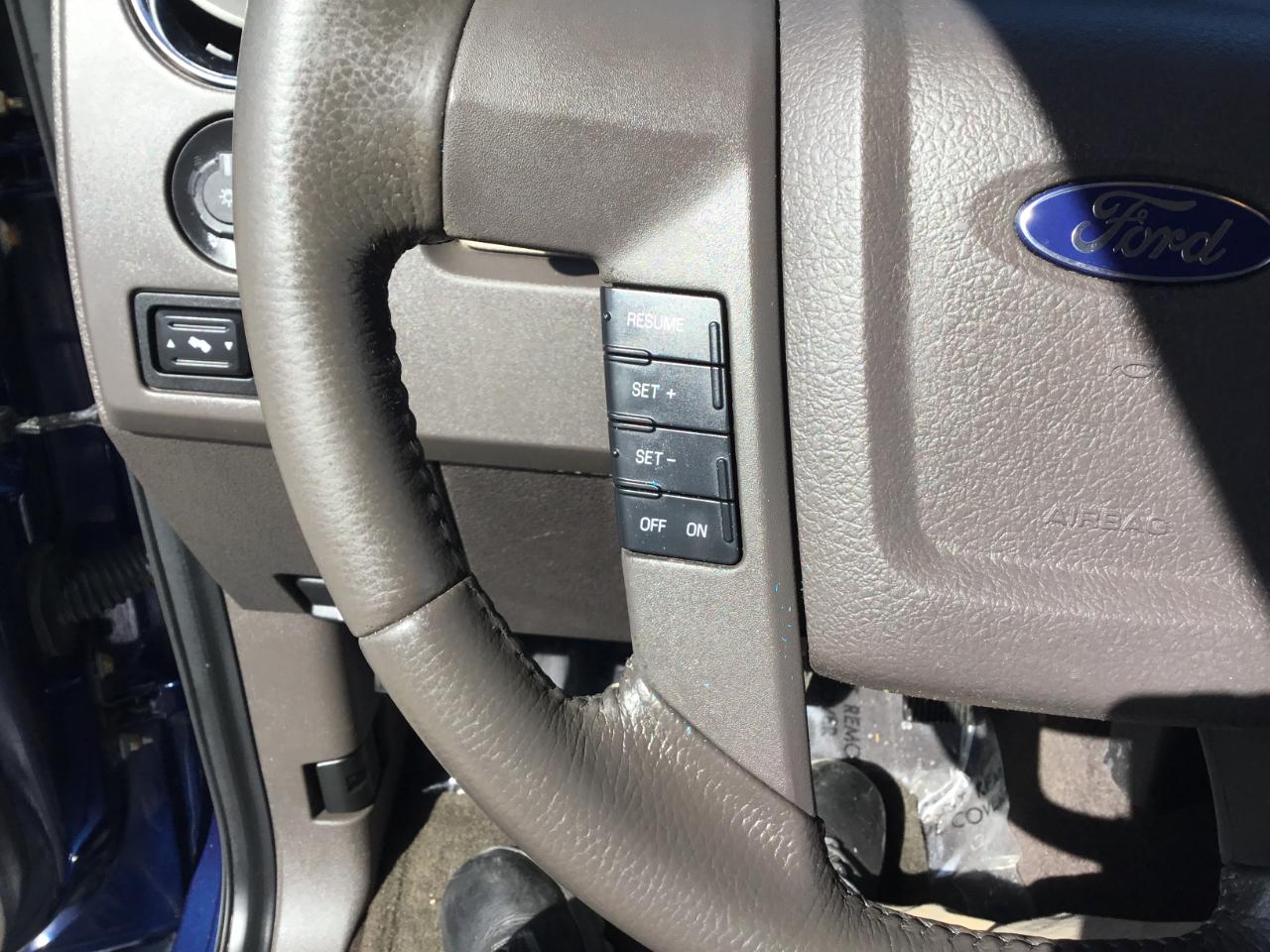 Ford F-150 XLT SuperCab 8-ft. Bed 2WD 2010