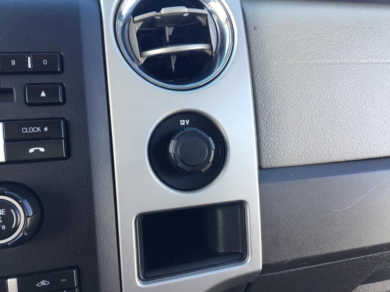 Ford F-150 XLT SuperCab 8-ft. Bed 2WD 2010