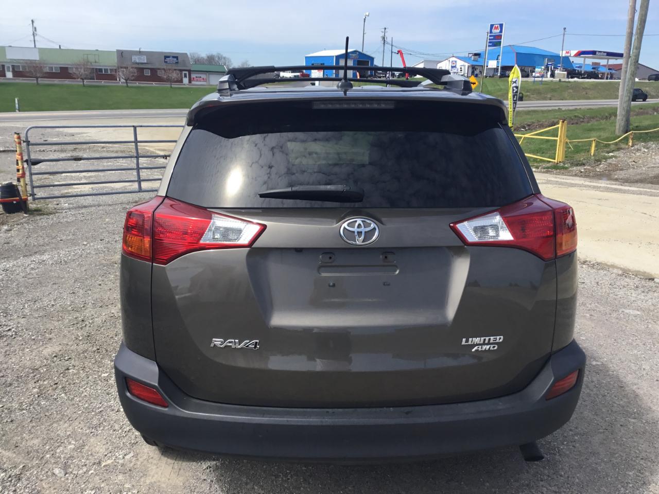 Toyota RAV4 Limited AWD 2015