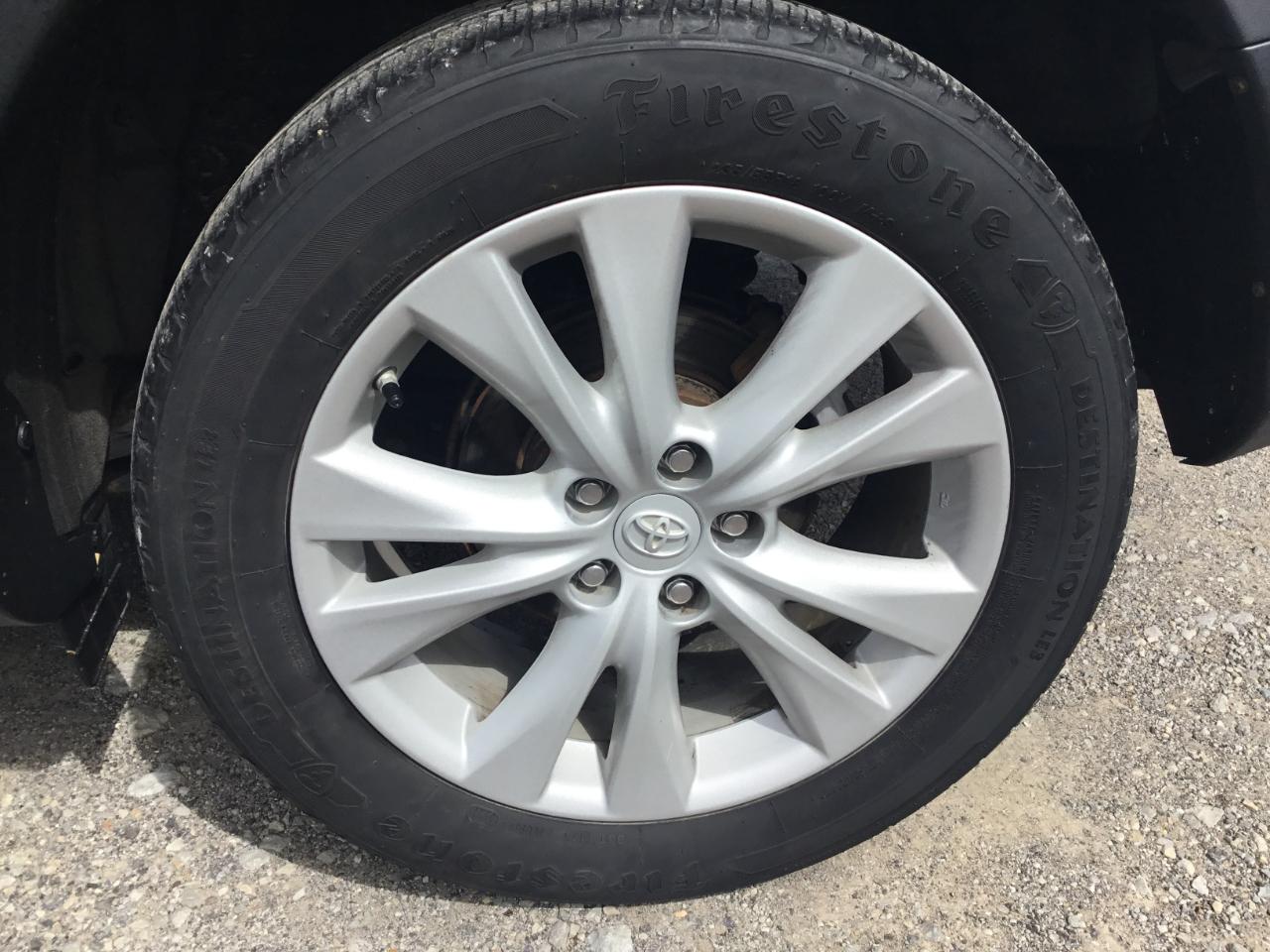 Toyota RAV4 Limited AWD 2015