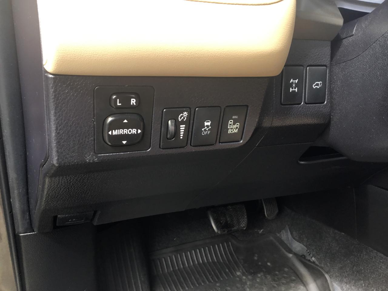 Toyota RAV4 Limited AWD 2015