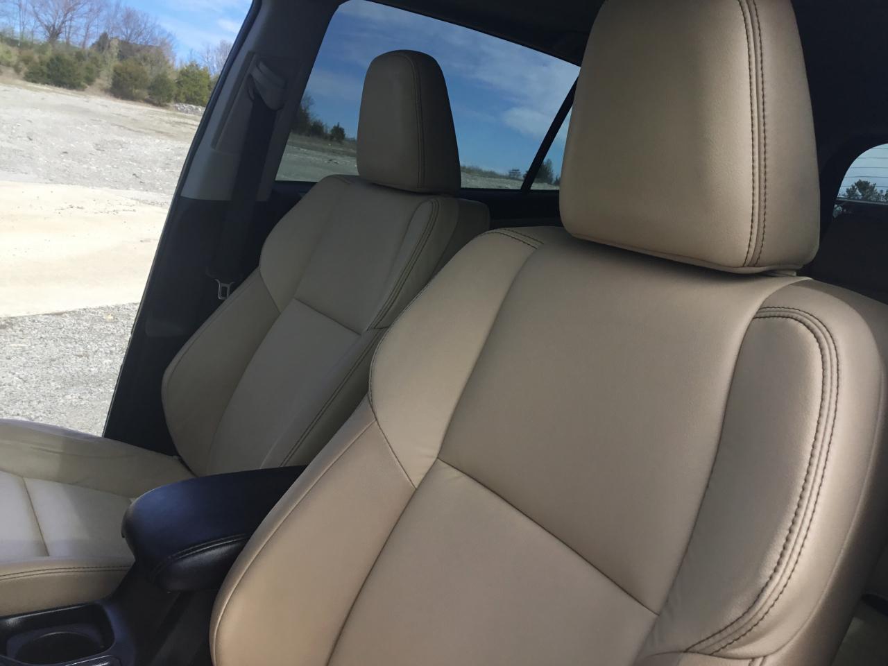 Toyota RAV4 Limited AWD 2015