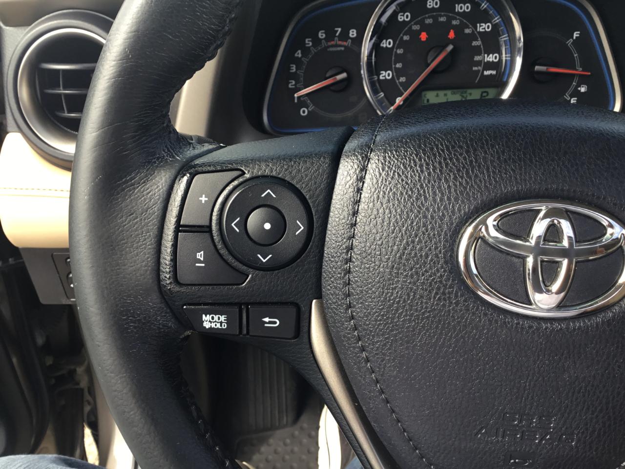 Toyota RAV4 Limited AWD 2015