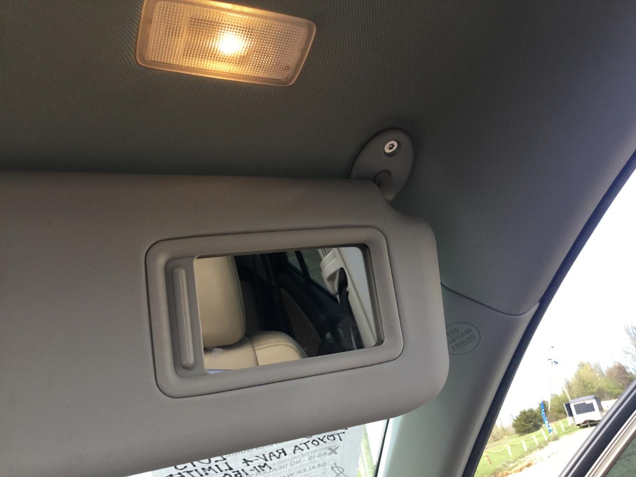 Toyota RAV4 Limited AWD 2015