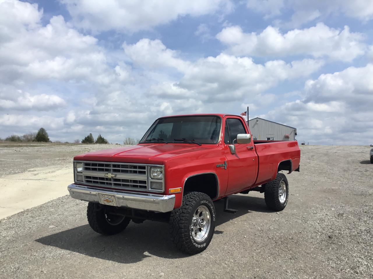 Chevrolet C/K 10 Regular Cab 4WD 1985