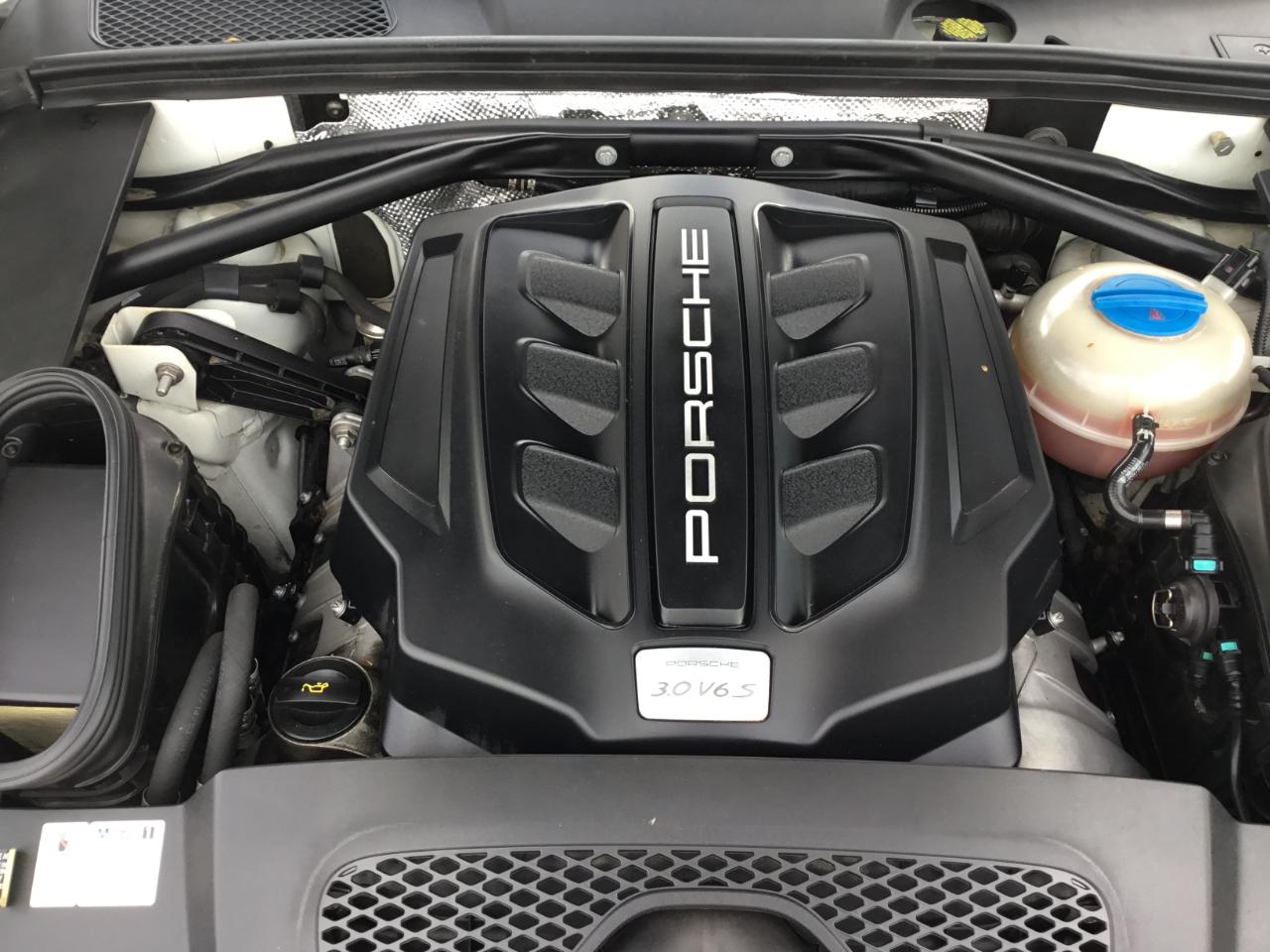 Porsche Macan S 2015