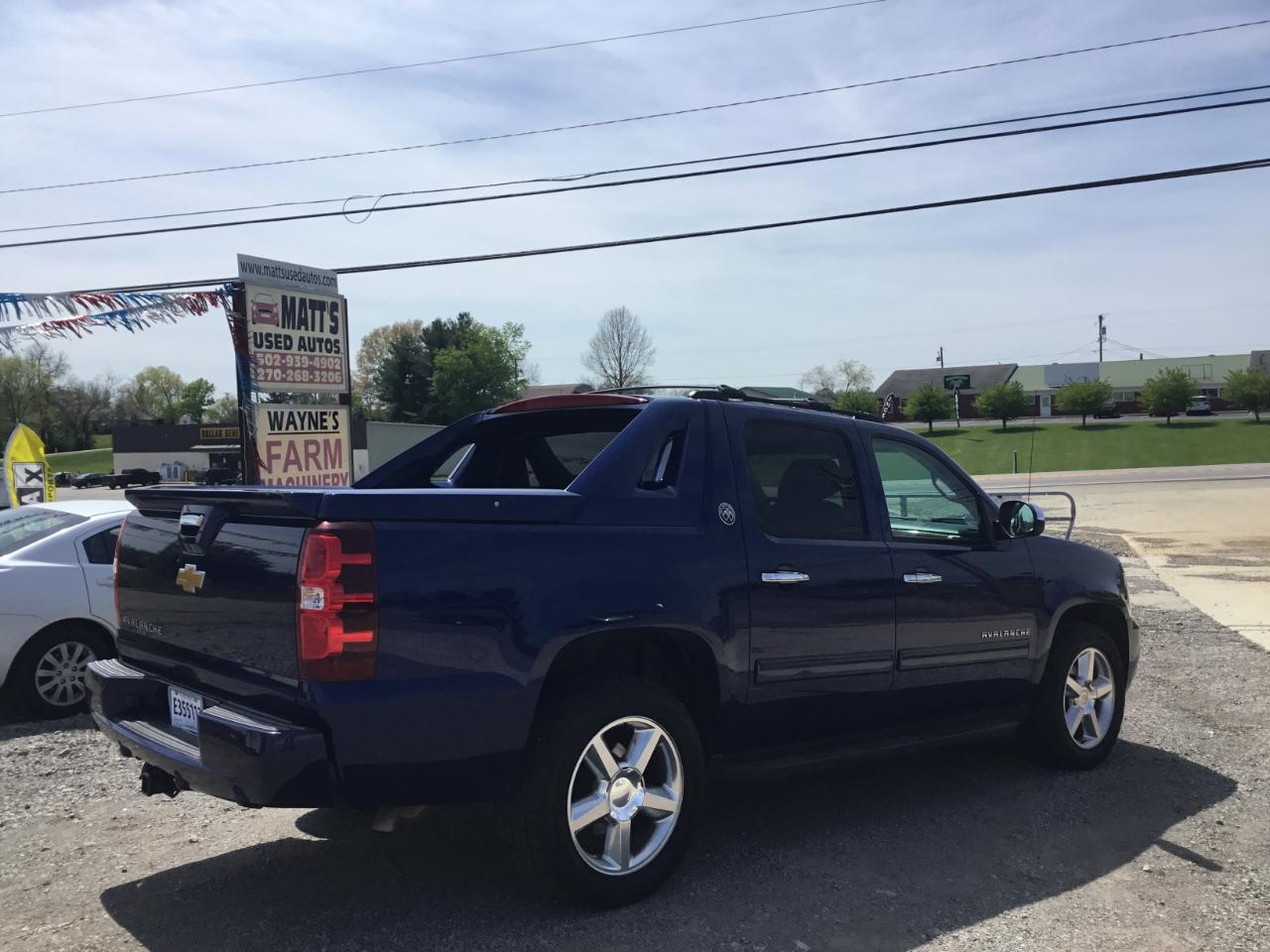 Chevrolet Avalanche LT 2WD 2013