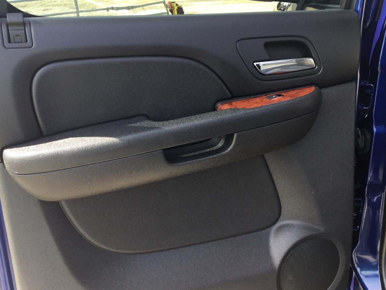 Chevrolet Avalanche LT 2WD 2013