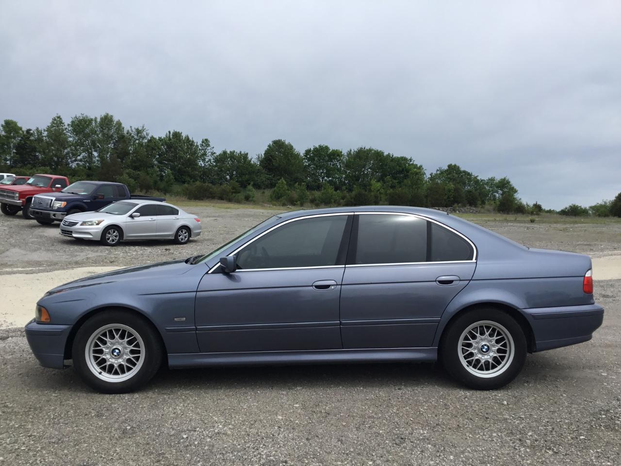 BMW 5-Series 525i 2002