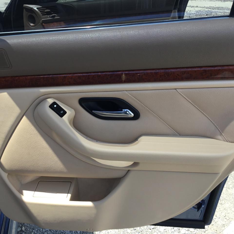 BMW 5-Series 525i 2002