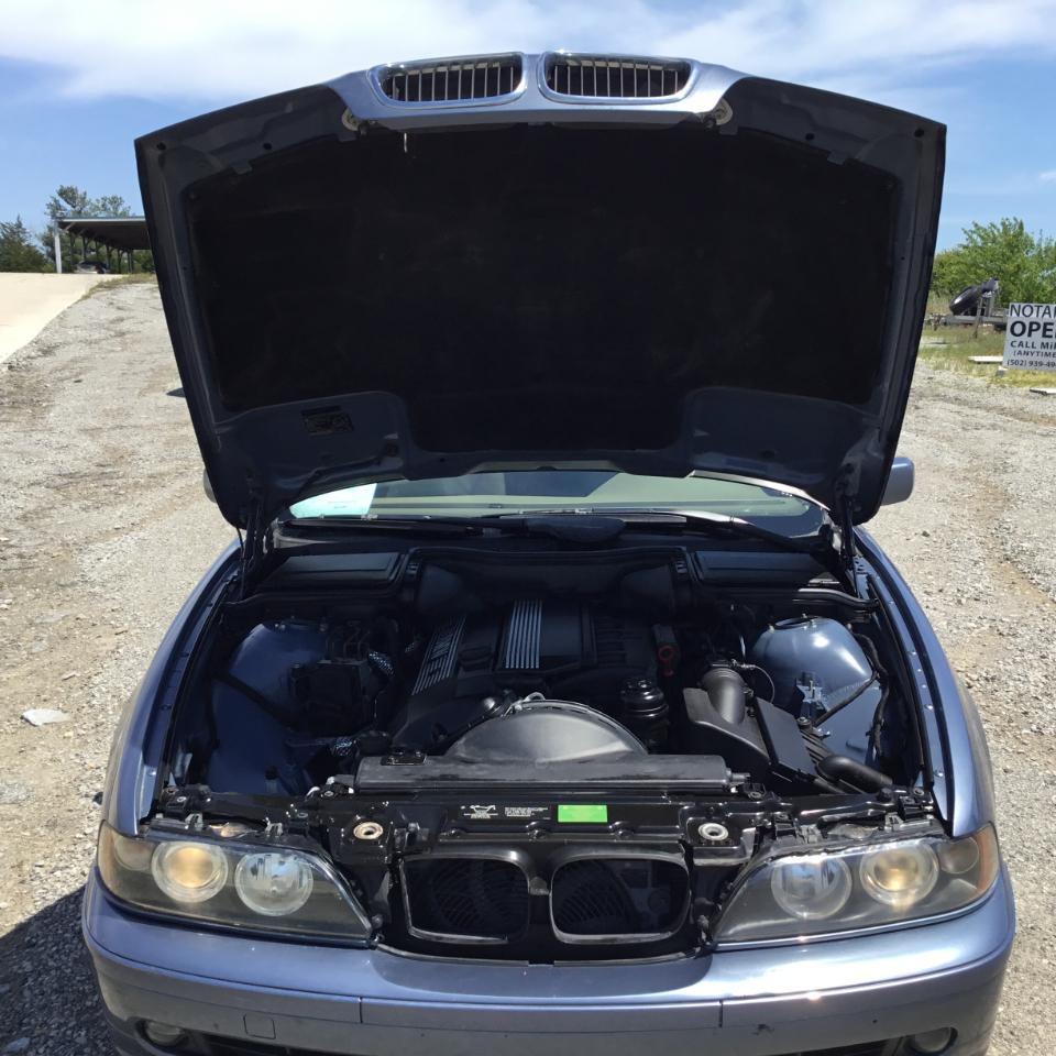 BMW 5-Series 525i 2002