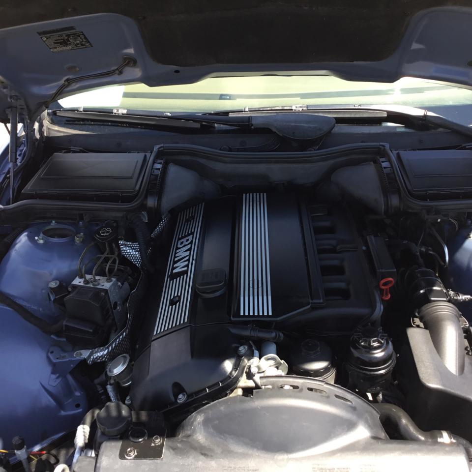 BMW 5-Series 525i 2002