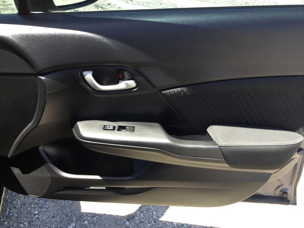 Honda Civic LX Sedan CVT 2015