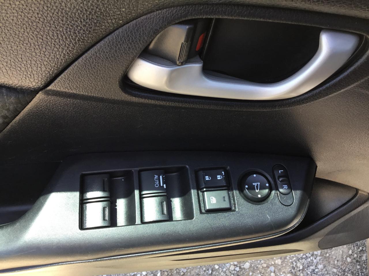 Honda Civic LX Sedan CVT 2015
