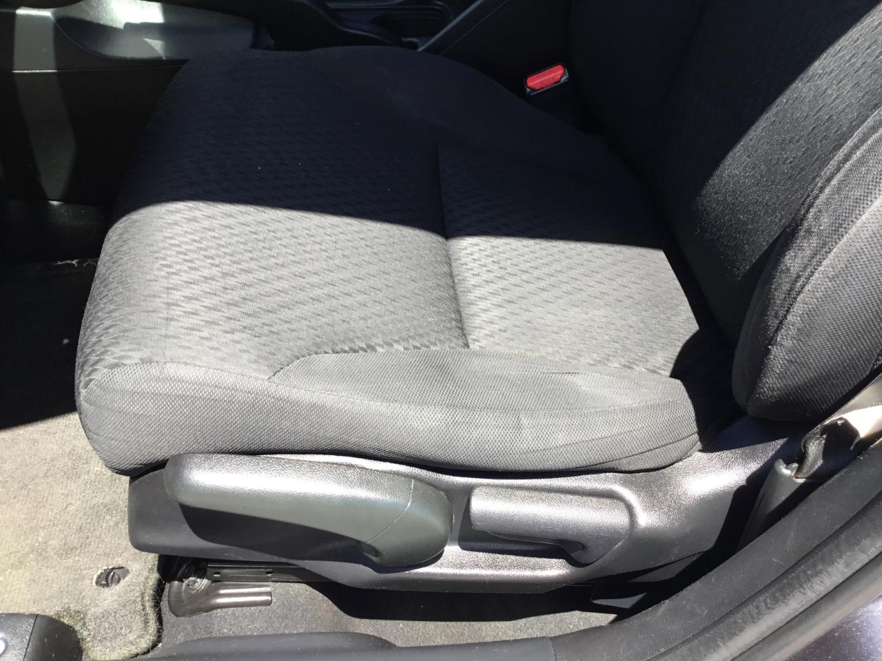Honda Civic LX Sedan CVT 2015