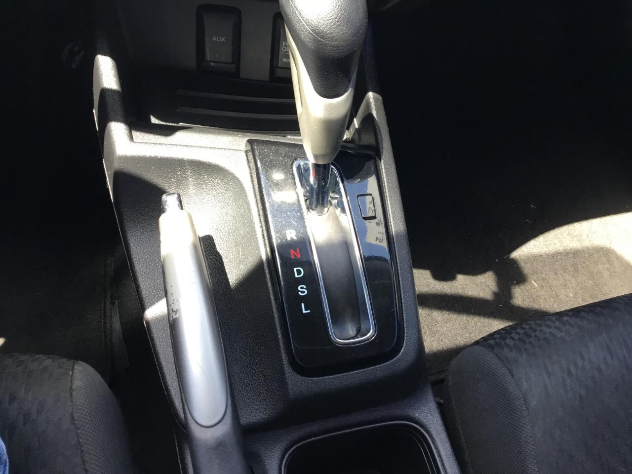 Honda Civic LX Sedan CVT 2015