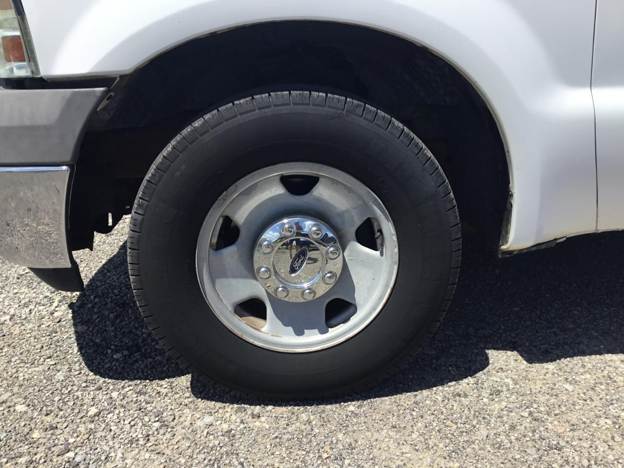 Ford F-250 SD XL 2WD 2005