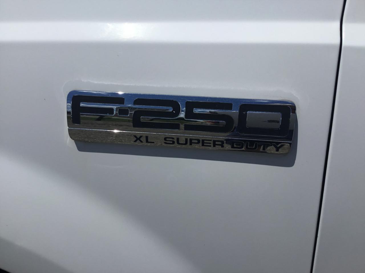 Ford F-250 SD XL 2WD 2005