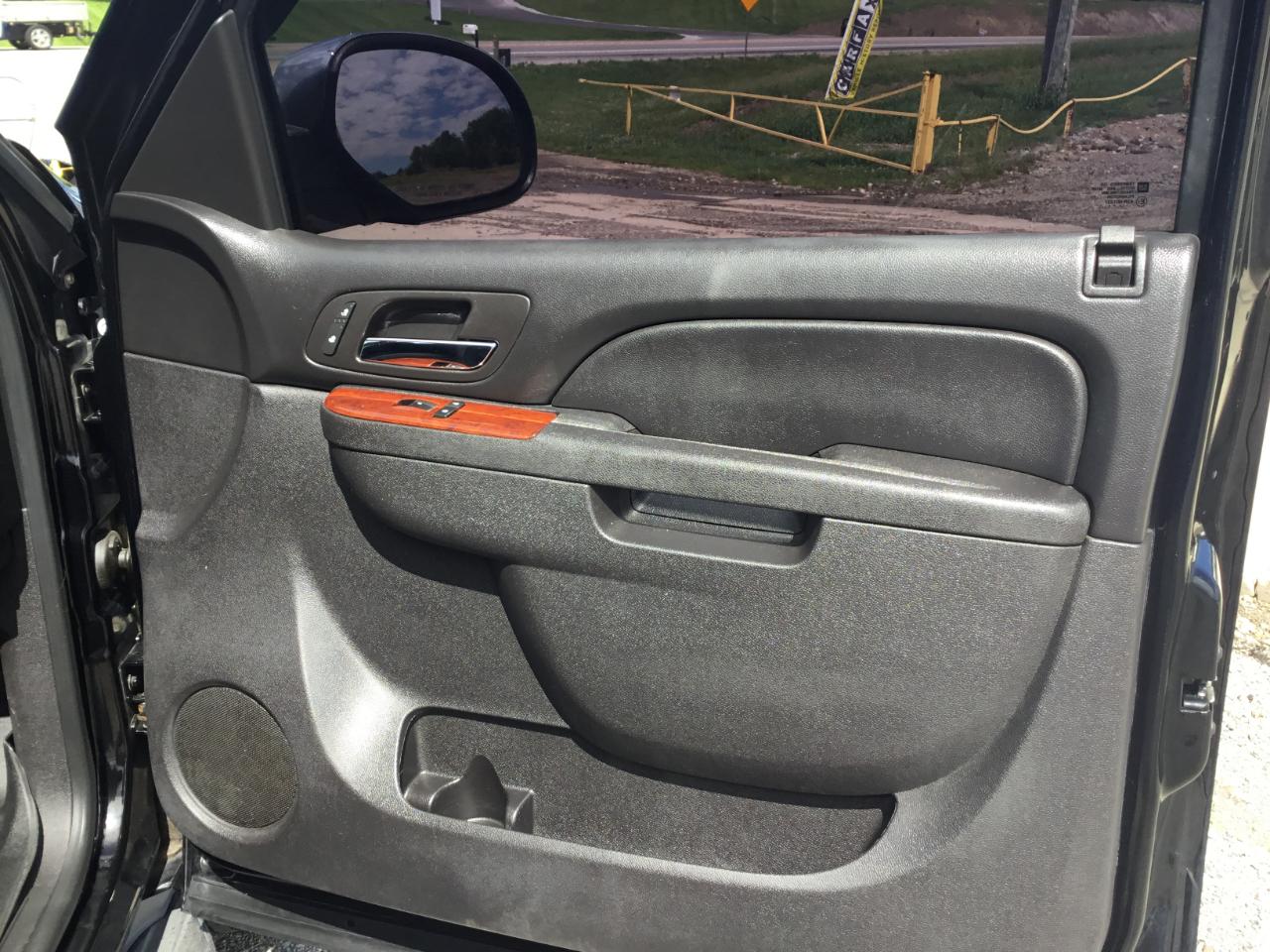 GMC Yukon SLT1 4WD 2012