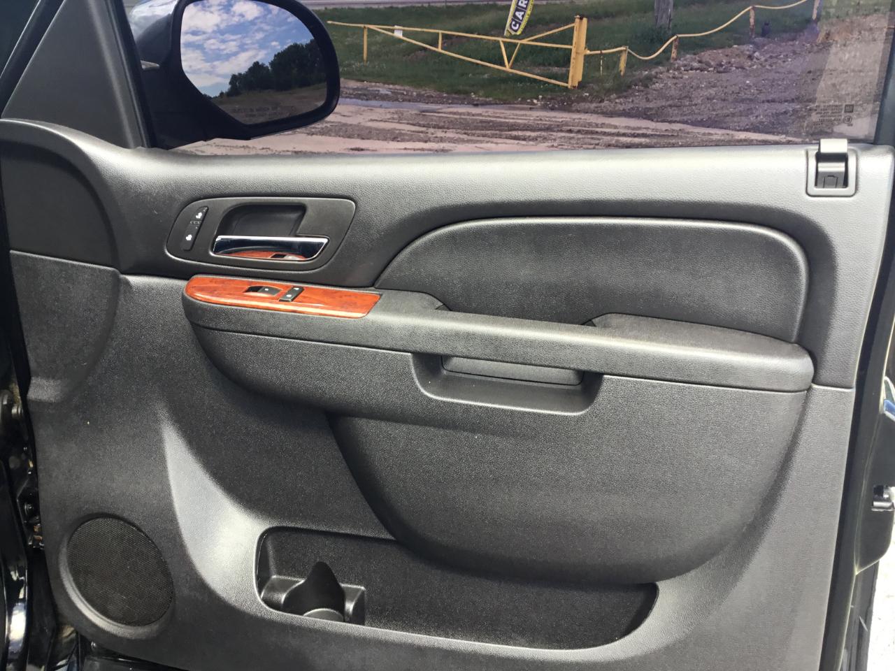 GMC Yukon SLT1 4WD 2012