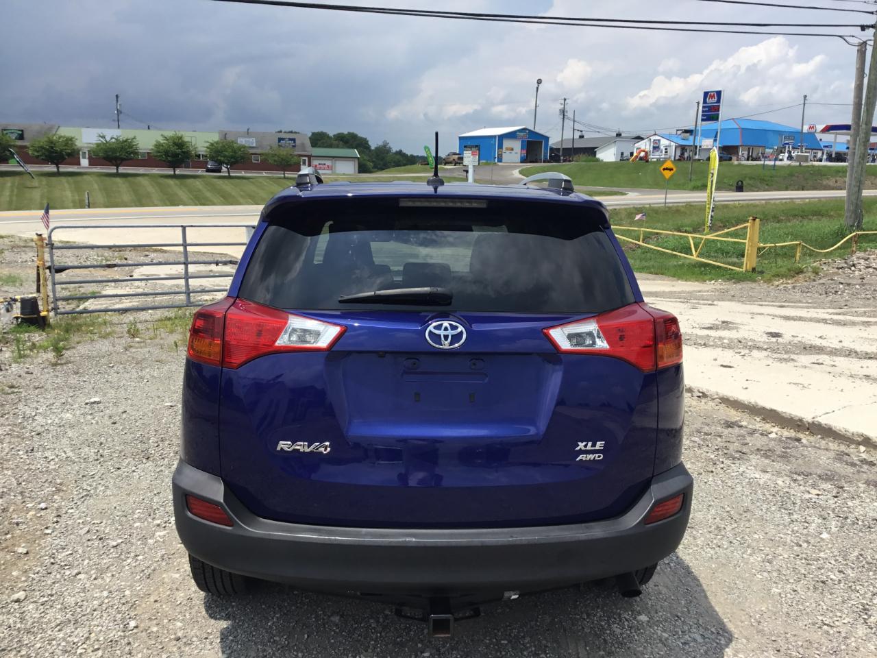 Toyota RAV4 XLE AWD 2015